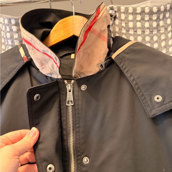 Burberry Bowpark Trench, EUC- US Size 14 OFFERS ACCEPTED - Picture 2 of 9